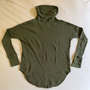 Aritzia The Group by Babaton Cowlneck Waffle Thermal Top - Green XS